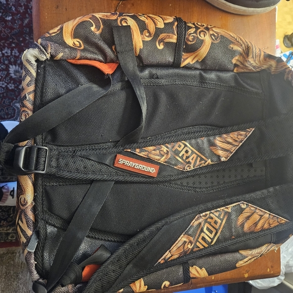 Backpack - Picture 5 of 5